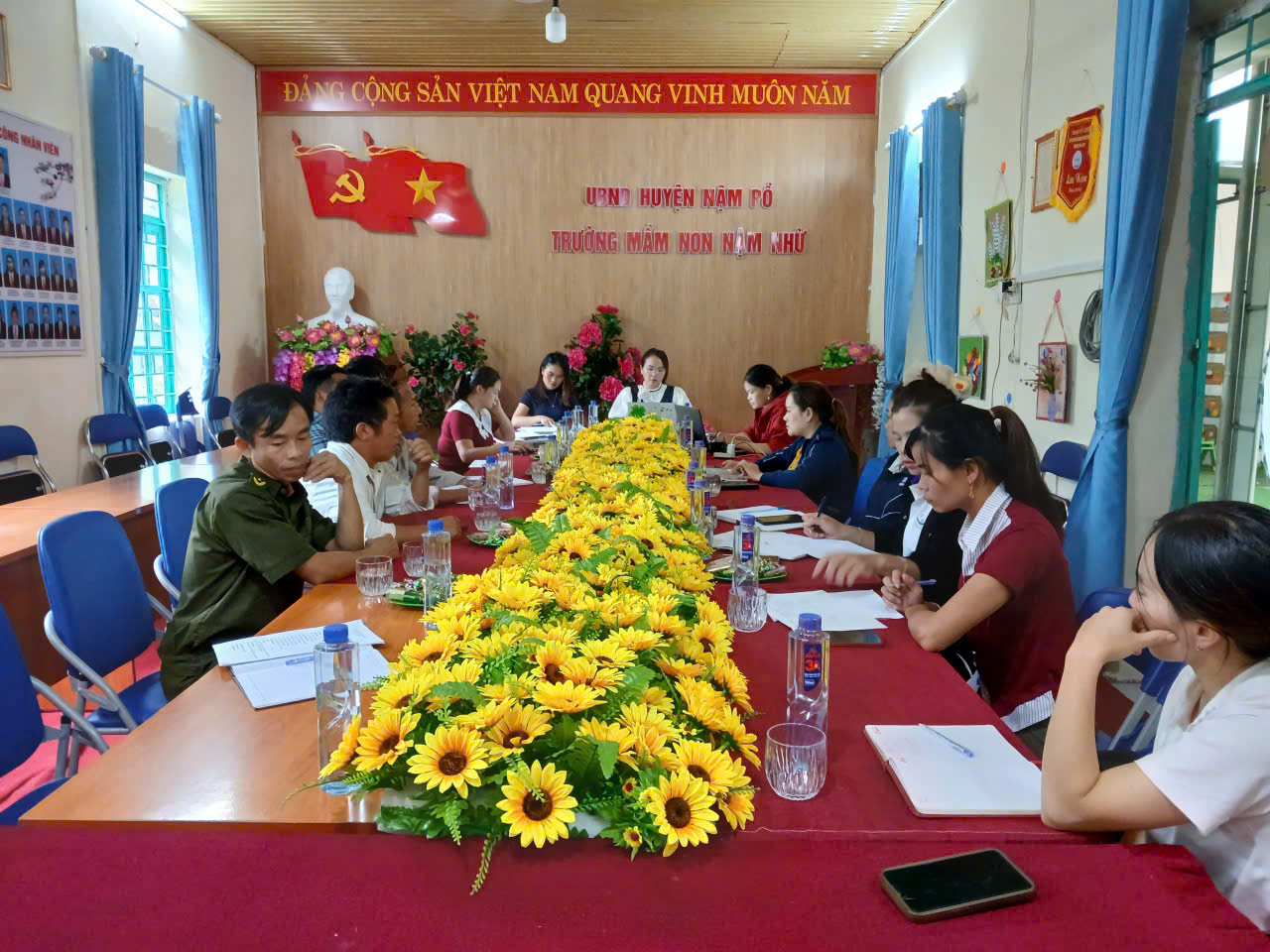 Thực hiện kế hoạch 19/KH-MNNN ngày 04/9/2025 của trường Mầm non Nậm Nhừ về tổ chức họp phụ huynh đầu năm học 2025-2026.